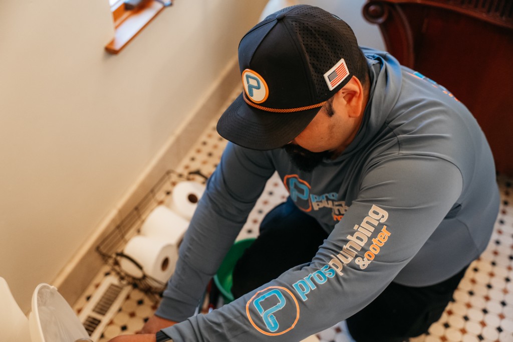 Toilet repair in Lee County Florida